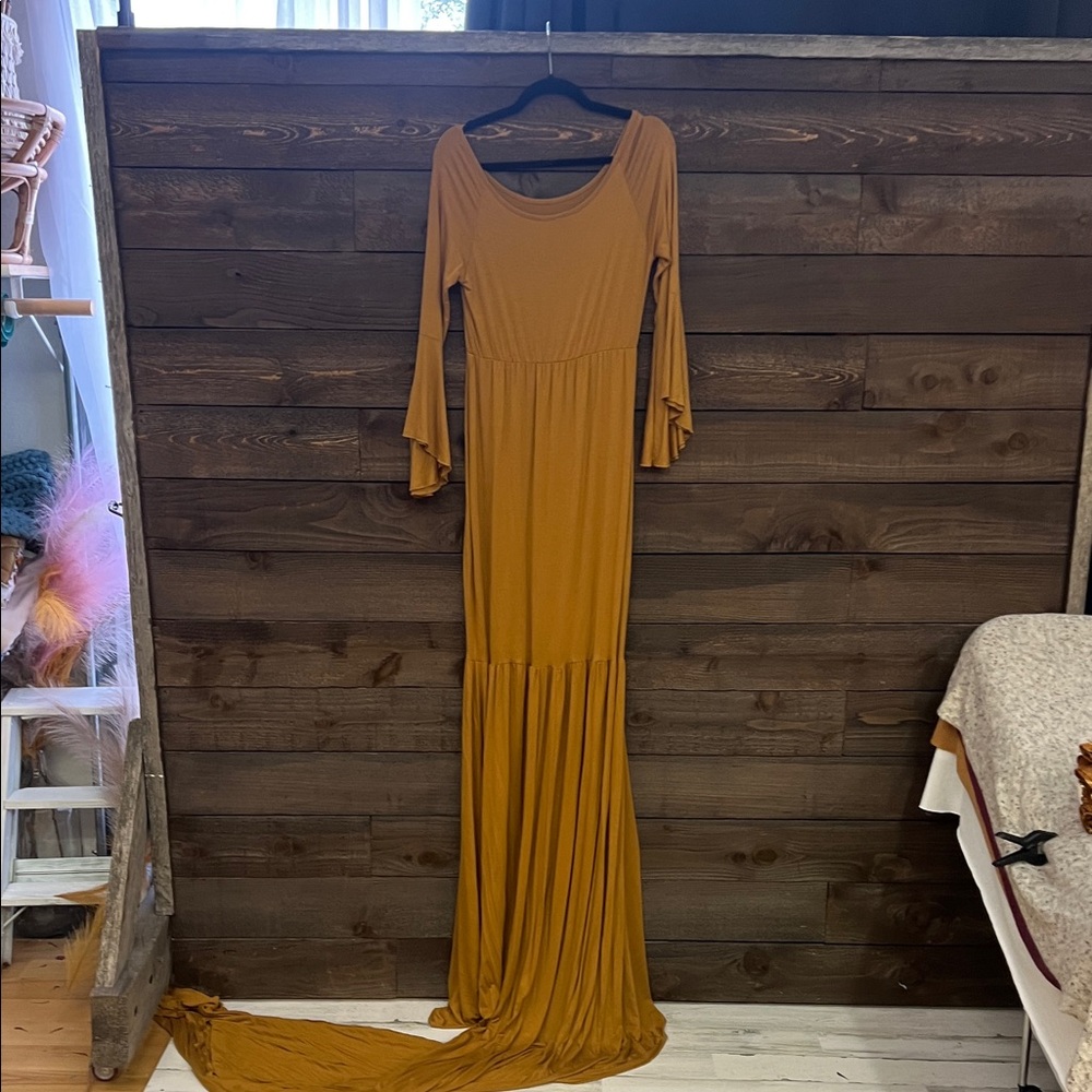 Chic Long Sleeve Mustard Maxi Dress